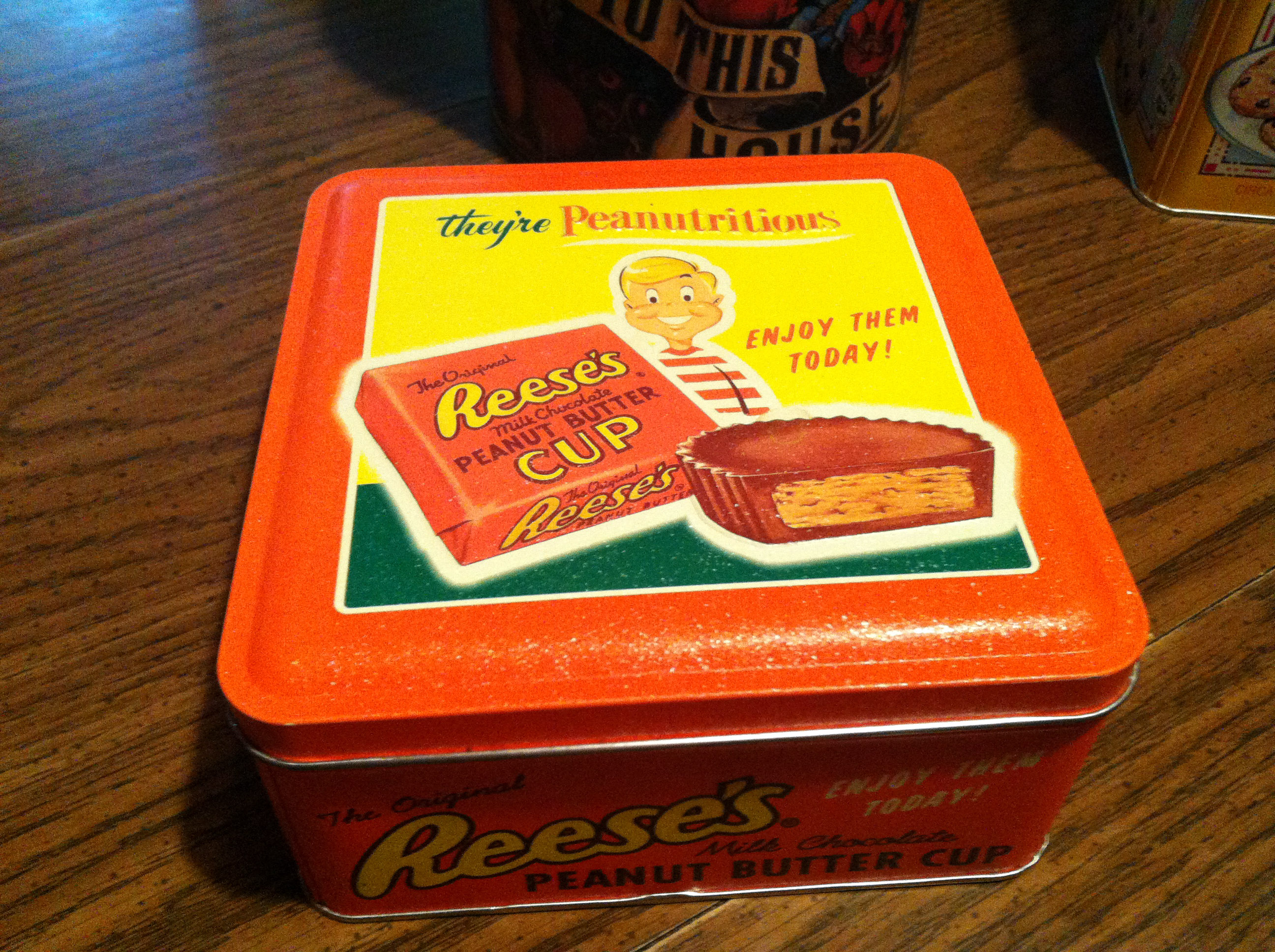 Reese's Cup Tin